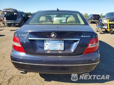 Zdjęcie 6 z 13 samochodu: 2013 MERCEDES-BENZ C 300 4MATIC VIN:WDDGF8AB5DR287239 - miniatura