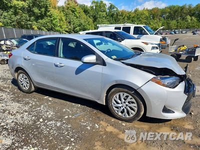 Czwarte zdjęcie samochodu z boku: 2017 TOYOTA COROLLA LE VIN:2T1BURHEXHC820119 - miniatura