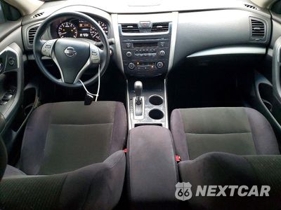 Zdjęcie 8 z 12 samochodu: 2013 NISSAN ALTIMA 2.5 VIN:1N4AL3AP2DN432712 - miniatura