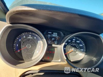 Zdjęcie 9 z 12 samochodu: 2013 HYUNDAI ELANTRA GLS VIN:5NPDH4AE9DH254701 - miniatura