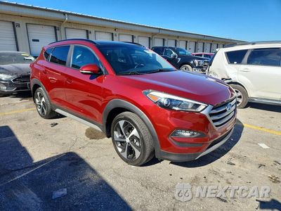 Czwarte zdjęcie samochodu z boku: 2018 HYUNDAI TUCSON VALUE VIN:KM8J3CA24JU783939 - miniatura