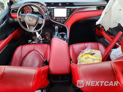 Zdjęcie 8 z 12 samochodu: 2020 TOYOTA CAMRY XSE VIN:4T1K61AK0LU986569 - miniatura