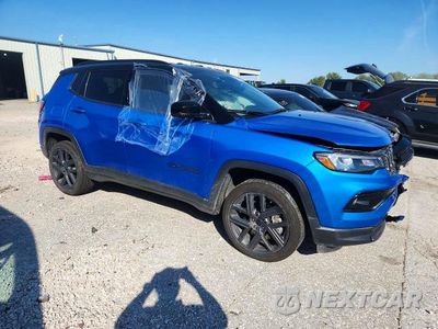 Czwarte zdjęcie samochodu z boku: 2026 JEEP COMPASS LIMITED VIN:3C4NJDCN7TT187780 - miniatura