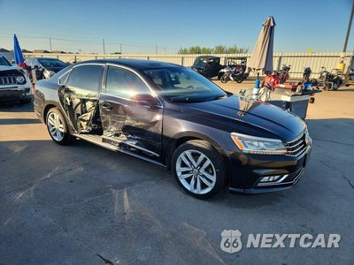 Czwarte zdjęcie samochodu z boku: 2017 VOLKSWAGEN PASSAT SE VIN:1VWGT7A34HC018788 - miniatura
