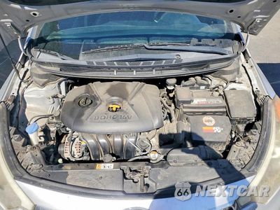 Zdjęcie 11 z 12 samochodu: 2016 KIA FORTE LX VIN:KNAFK4A6XG5611887 - miniatura