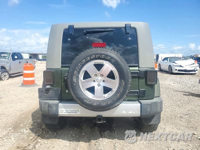 Zdjęcie 6 z 12 samochodu: 2008 JEEP WRANGLER UNLIMITED SAHARA VIN:1J4GA59138L537650 - miniatura
