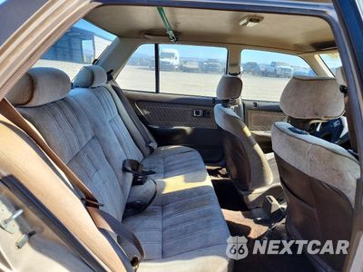 Zdjęcie 10 z 12 samochodu: 1984 HONDA CIVIC VIN:JHMED3552JS013515 - miniatura