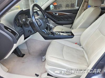 Zdjęcie 7 z 12 samochodu: 2015 INFINITI Q50 PREMIUM VIN:JN1BV7AR5FM401418 - miniatura