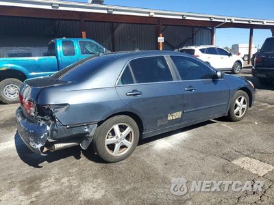 Trzecie zdjęcie samochodu z tyłu: 2005 HONDA ACCORD EX VIN:1HGCM56805A129239 - miniatura