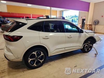Trzecie zdjęcie samochodu z tyłu: 2023 FORD ESCAPE ST LINE ELITE VIN:1FMCU9PA1PUA03458 - miniatura