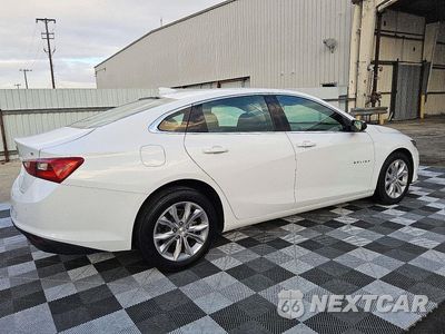 Trzecie zdjęcie samochodu z tyłu: 2024 CHEVROLET MALIBU LT VIN:1G1ZD5ST9RF236746 - miniatura
