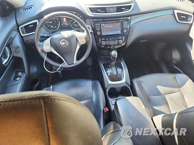Zdjęcie 8 z 13 samochodu: 2015 NISSAN ROGUE SL VIN:5N1AT2MV6FC888477 - miniatura