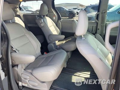Zdjęcie 11 z 13 samochodu: 2019 TOYOTA SIENNA XLE 8-PASSENGER VIN:5TDYZ3DC1KS966971 - miniatura
