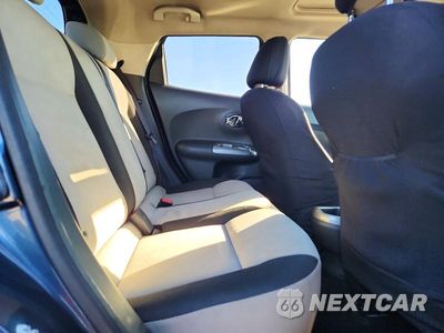 Zdjęcie 10 z 12 samochodu: 2013 NISSAN JUKE S VIN:JN8AF5MV3DT215449 - miniatura