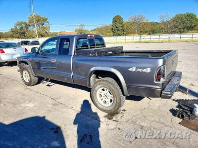 Drugie zdjęcie samochodu z przodu: 2004 DODGE DAKOTA SPORT VIN:1D7HG32N94S568689 - miniatura