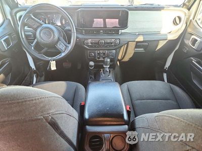 Zdjęcie 8 z 13 samochodu: 2024 JEEP WRANGLER 4XE VIN:1C4RJXN62RW150146 - miniatura