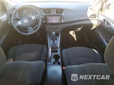 Zdjęcie 8 z 13 samochodu: 2019 NISSAN SENTRA S VIN:3N1AB7AP9KY204231 - miniatura