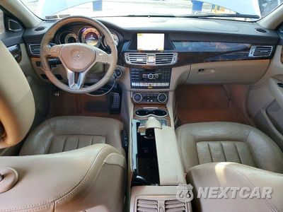 Zdjęcie 8 z 13 samochodu: 2012 MERCEDES-BENZ CLS 550 4MATIC VIN:WDDLJ9BB6CA053206 - miniatura