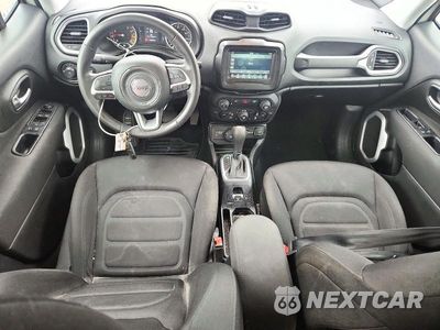 Zdjęcie 8 z 13 samochodu: 2019 JEEP RENEGADE LATITUDE VIN:ZACNJBBBXKPK92909 - miniatura
