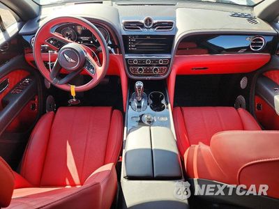 Zdjęcie 8 z 13 samochodu: 2023 BENTLEY BENTAYGA VIN:SJAAT2ZV2PC022081 - miniatura