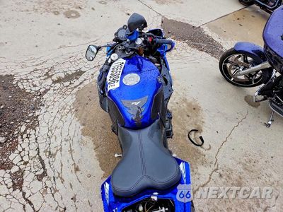 Zdjęcie 6 z 9 samochodu: 2010 YAMAHA YZFR1 VIN:JYARN23E6AA006825 - miniatura