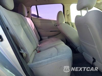 Zdjęcie 10 z 12 samochodu: 2012 NISSAN LEAF SV VIN:JN1AZ0CP3CT024740 - miniatura