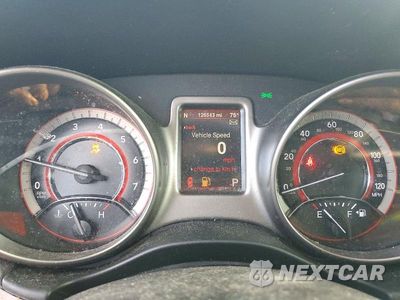 Zdjęcie 9 z 13 samochodu: 2015 DODGE JOURNEY CROSSROAD VIN:3C4PDDGG1FT651372 - miniatura