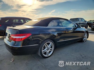 Trzecie zdjęcie samochodu z tyłu: 2011 MERCEDES-BENZ E 350 VIN:WDDKK5GF1BF050244 - miniatura