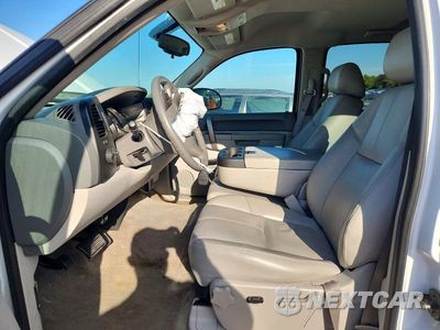 Zdjęcie 7 z 12 samochodu: 2012 CHEVROLET SILVERADO K1500 LT VIN:3GCPKSE75CG297082 - miniatura