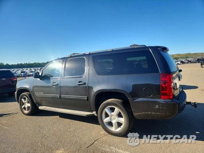 Drugie zdjęcie samochodu z przodu: 2013 CHEVROLET SUBURBAN K1500 LT VIN:1GNSKJE73DR298566 - miniatura