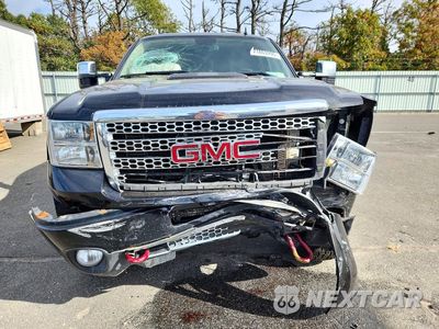 Piąte zdjęcie samochodu w środku: 2012 GMC SIERRA K2500 DENALI VIN:1GT125E83CF155833 - miniatura