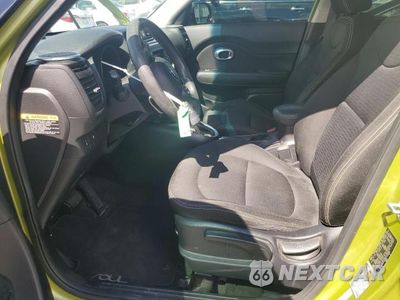 Zdjęcie 7 z 13 samochodu: 2015 KIA SOUL + VIN:KNDJP3A58F7794113 - miniatura