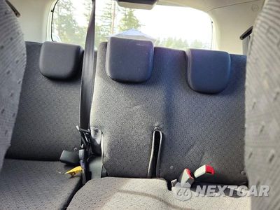 Zdjęcie 10 z 13 samochodu: 2010 TOYOTA YARIS BASE VIN:JTDKT4K39A5281444 - miniatura