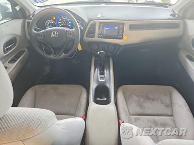 Zdjęcie 8 z 13 samochodu: 2016 HONDA HR-V LX VIN:3CZRU5H36GM743884 - miniatura