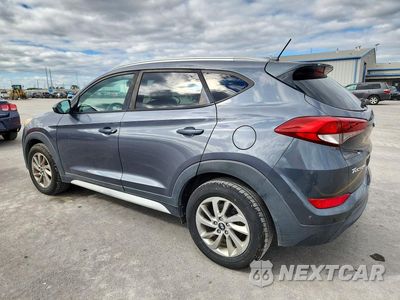 Drugie zdjęcie samochodu z przodu: 2017 HYUNDAI TUCSON SE VIN:KM8J33A43HU485653 - miniatura