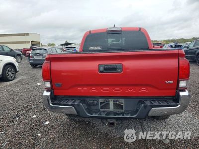 Zdjęcie 6 z 12 samochodu: 2018 TOYOTA TACOMA TRD OFF-ROAD VIN:3TMCZ5AN0JM131535 - miniatura