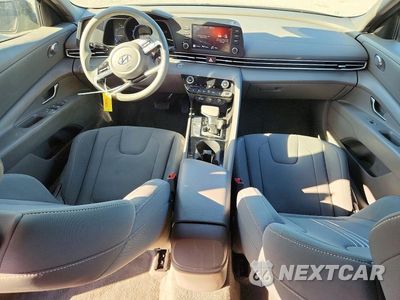 Zdjęcie 8 z 13 samochodu: 2023 HYUNDAI ELANTRA BLUE VIN:KMHLM4AJ1PU057855 - miniatura