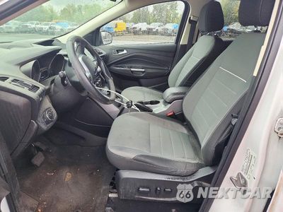 Zdjęcie 7 z 12 samochodu: 2015 FORD ESCAPE SE VIN:1FMCU9GX5FUA44615 - miniatura