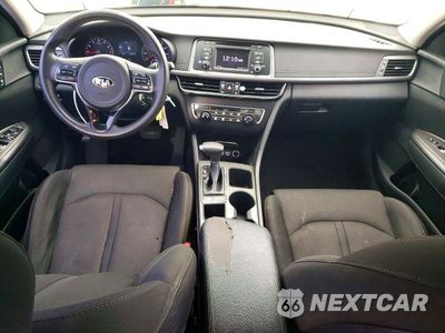 Zdjęcie 8 z 12 samochodu: 2016 KIA OPTIMA LX VIN:5XXGT4L30GG093355 - miniatura