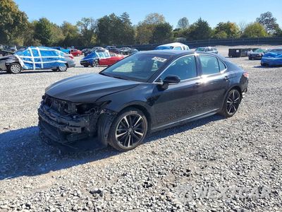 2018 TOYOTA CAMRY XSE 4T1B61HK3JU134090 - główne zdjęcie licytacji z USA - miniatura