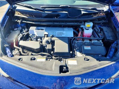 Zdjęcie 11 z 13 samochodu: 2017 TOYOTA PRIUS V TWO VIN:JTDZN3EU9HJ067160 - miniatura