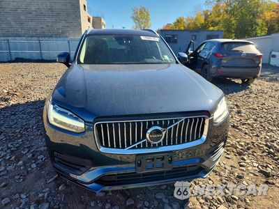Piąte zdjęcie samochodu w środku: 2020 VOLVO XC90 T5 MOMENTUM VIN:YV4102PK8L1564949 - miniatura