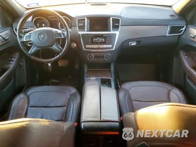Zdjęcie 8 z 13 samochodu: 2014 MERCEDES-BENZ ML 550 4MATIC VIN:4JGDA7DB1EA359129 - miniatura