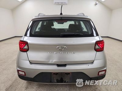 Zdjęcie 6 z 14 samochodu: 2023 HYUNDAI VENUE SEL VIN:KMHRC8A36PU246667 - miniatura