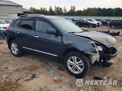 Czwarte zdjęcie samochodu z boku: 2013 NISSAN ROGUE S VIN:JN8AS5MV9DW143232 - miniatura