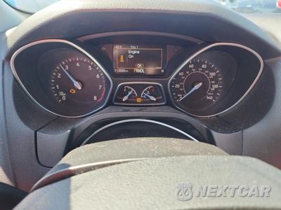 Zdjęcie 9 z 12 samochodu: 2017 FORD FOCUS 4D SE SE VIN:1FADP3K29HL340034 - miniatura