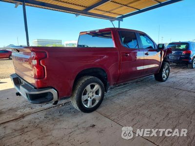 Trzecie zdjęcie samochodu z tyłu: 2021 CHEVROLET SILVERADO C1500 LT VIN:3GCPWCET9MG315124 - miniatura