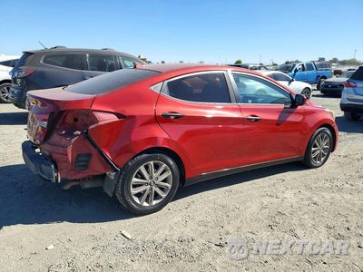 Trzecie zdjęcie samochodu z tyłu: 2016 HYUNDAI ELANTRA SE VIN:KMHDH4AE4GU619792 - miniatura