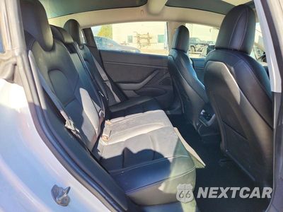 Zdjęcie 10 z 12 samochodu: 2018 TESLA MODEL 3 VIN:5YJ3E1EA3JF017271 - miniatura