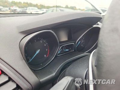 Zdjęcie 9 z 13 samochodu: 2017 FORD ESCAPE SE VIN:1FMCU9GD2HUC41380 - miniatura